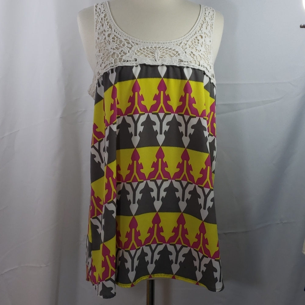 Kii Sleeveless Crocheted Top